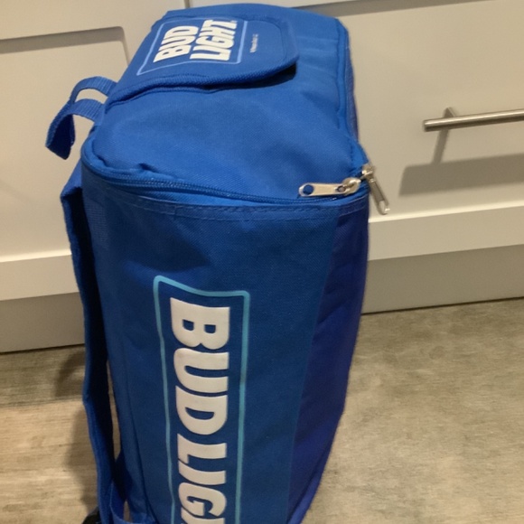 Bud Light Insulated Cooler Backpack - Picture 2 of 3